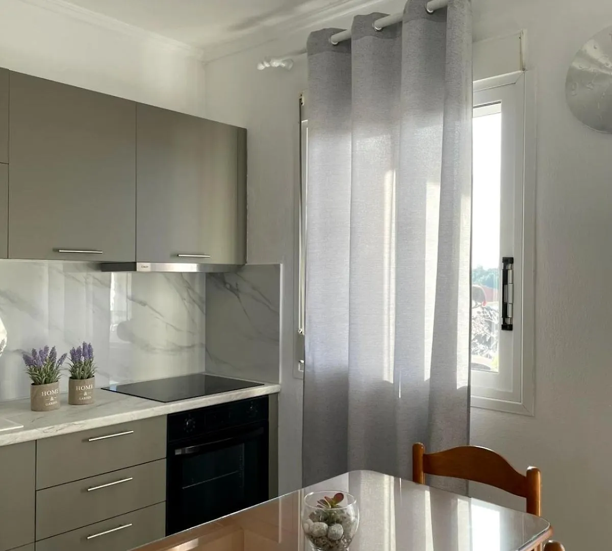 Isolde Apartment Kallithea  Grekland
