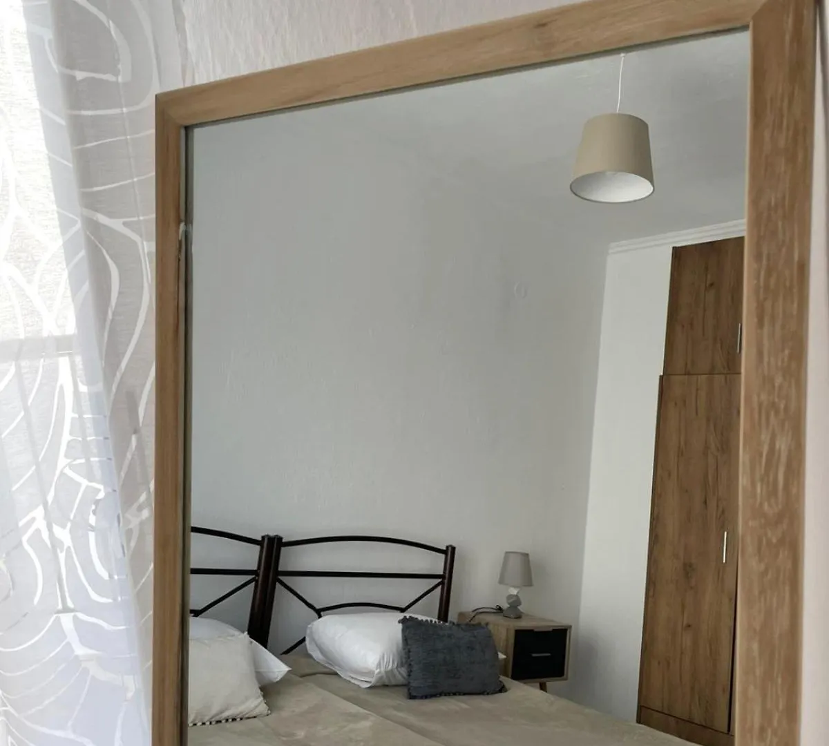 Isolde Apartment Kallithea  Grecia